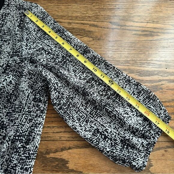 AB Studio Layered‎ Blouse Split Back Semi-sheer Sleeves Women’s Size XL - Picture 7 of 8